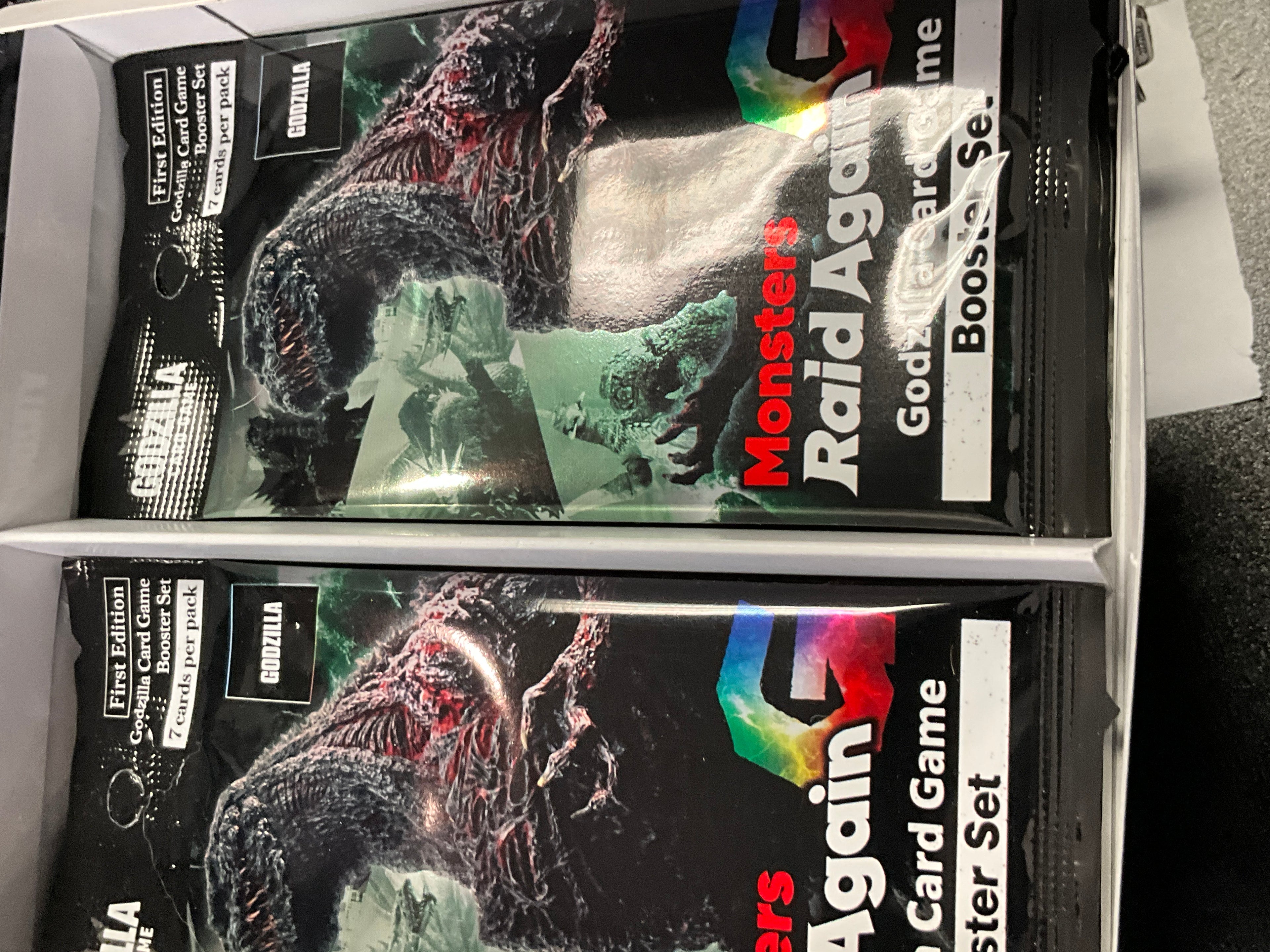 Monsters Raid Again - Godzilla Card Game